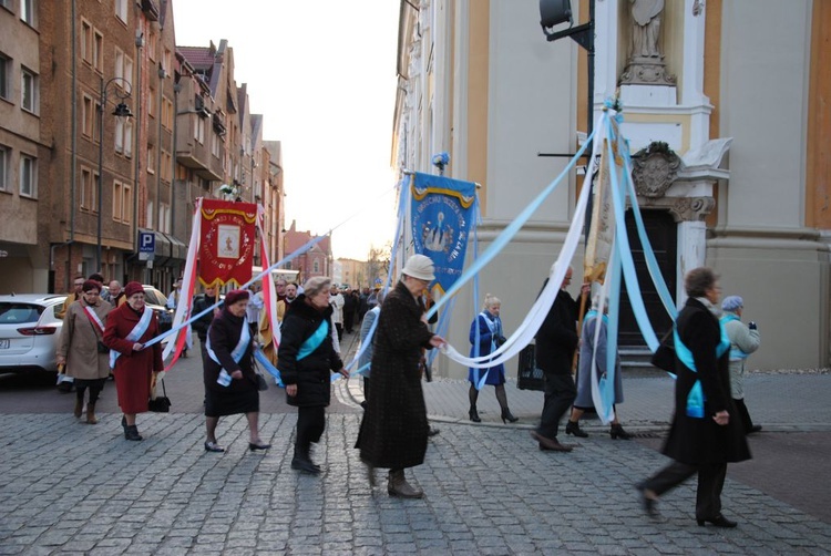 Msza św. z procesją rezurekcyjną w Głogowie