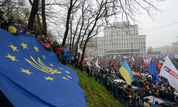 Władze Ukrainy: Wypełniliśmy kwestionariusz ws. kandydowania do UE