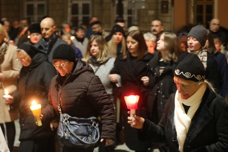 Liturgia Wigilii Paschalnej w katedrze św. Mikołaja w Bielsku-Białej - 2022