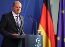 Scholz: Rosja nie może wygrać tej wojny. Ale... "Berlin osiągnął już maksymalne możliwości w przekazywaniu Ukrainie broni z magazynów niemieckich sił zbrojnych"