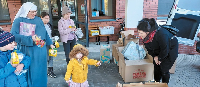 Dzieci z ukraińskiego domu dziecka w Bałynie, prowadzonego przez siostry benedyktynki misjonarki, znalazły nowy dom w klasztorze w Puławach.