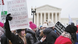 Antyaborcyjna manifestacja przed siedzibą Sądu Najwyższego w Waszyngtonie była jednym z punktów programu tegorocznego Marszu dla Życia, który odbył się w stolicy USA w styczniu.