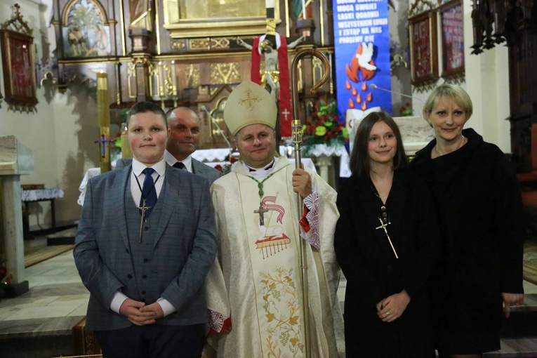 Bierzmowanie w Ciężkowicach