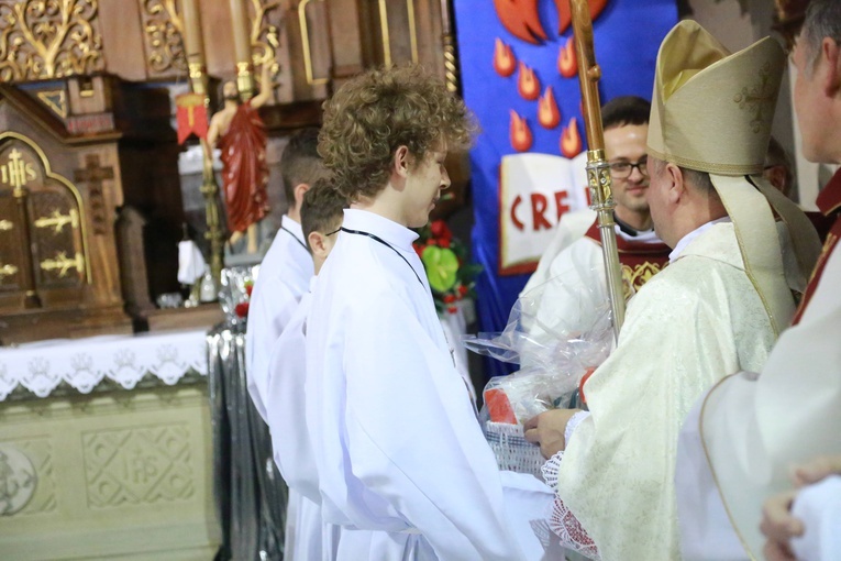 Bierzmowanie w Ciężkowicach