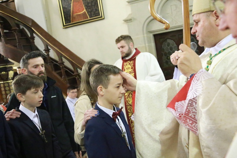 Bierzmowanie w Ciężkowicach