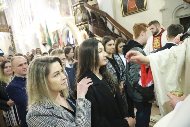 Bierzmowanie w Ciężkowicach