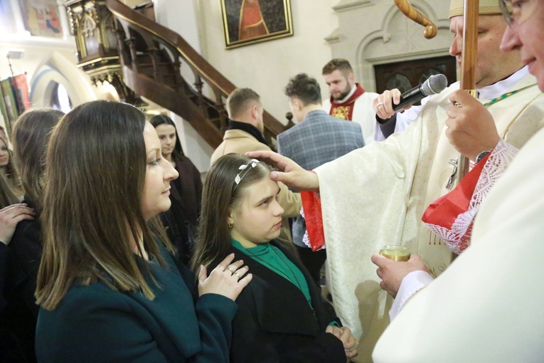 Bierzmowanie w Ciężkowicach