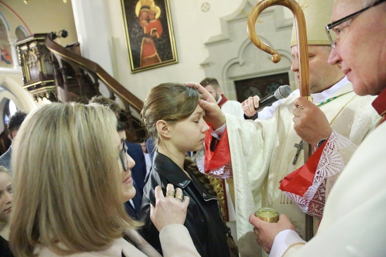 Bierzmowanie w Ciężkowicach