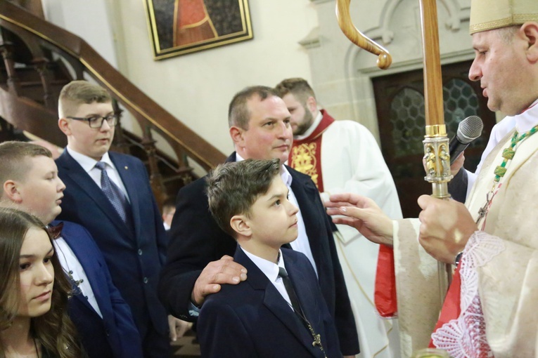 Bierzmowanie w Ciężkowicach