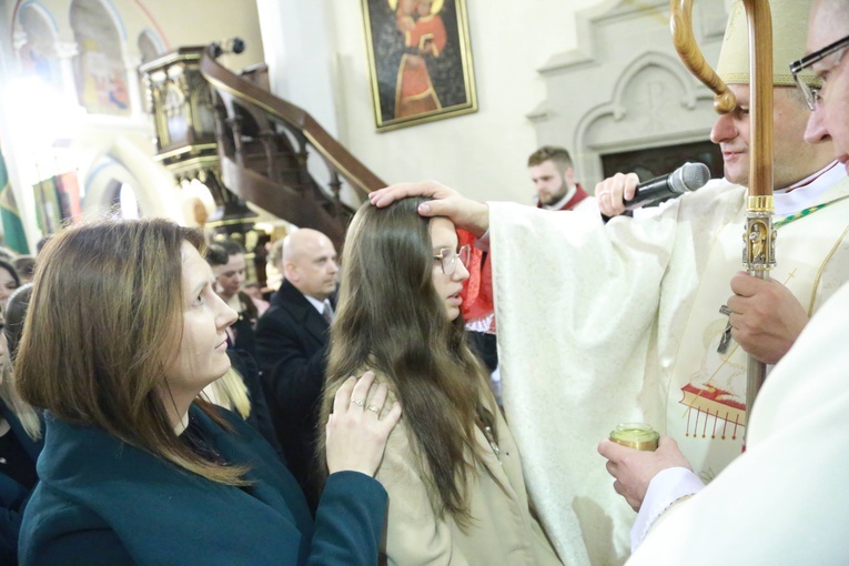 Bierzmowanie w Ciężkowicach