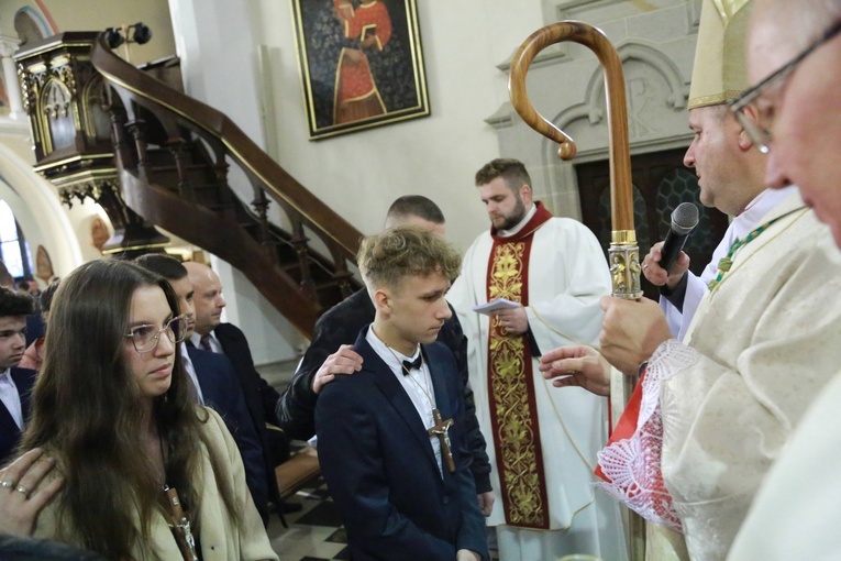 Bierzmowanie w Ciężkowicach