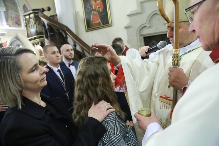 Bierzmowanie w Ciężkowicach