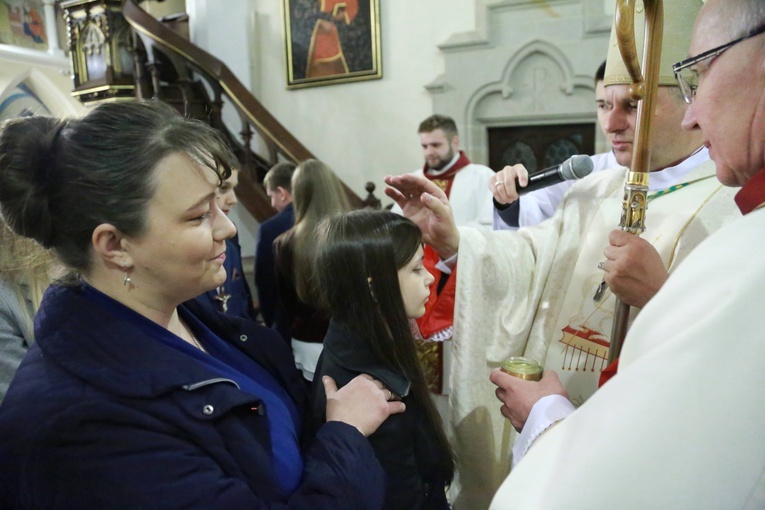 Bierzmowanie w Ciężkowicach
