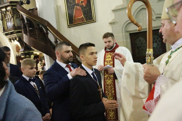 Bierzmowanie w Ciężkowicach