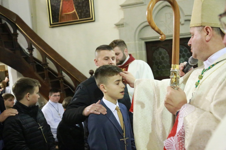 Bierzmowanie w Ciężkowicach