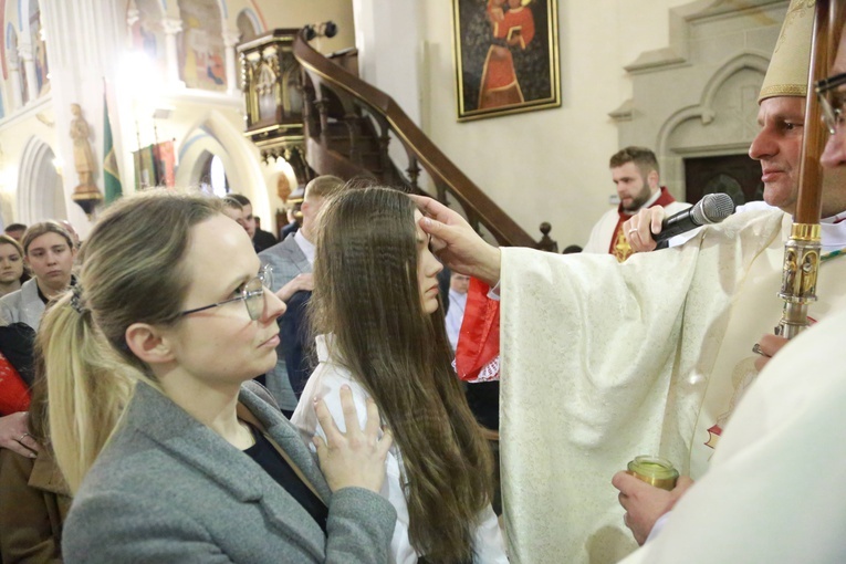 Bierzmowanie w Ciężkowicach