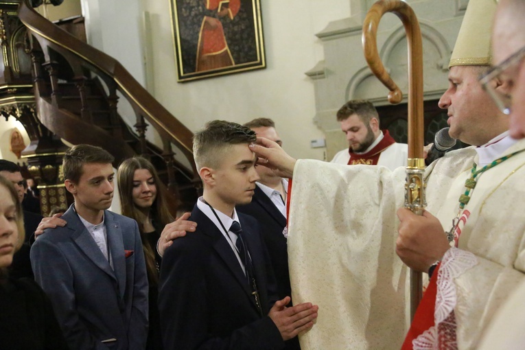 Bierzmowanie w Ciężkowicach