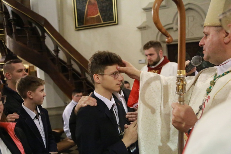 Bierzmowanie w Ciężkowicach