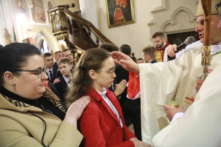 Bierzmowanie w Ciężkowicach