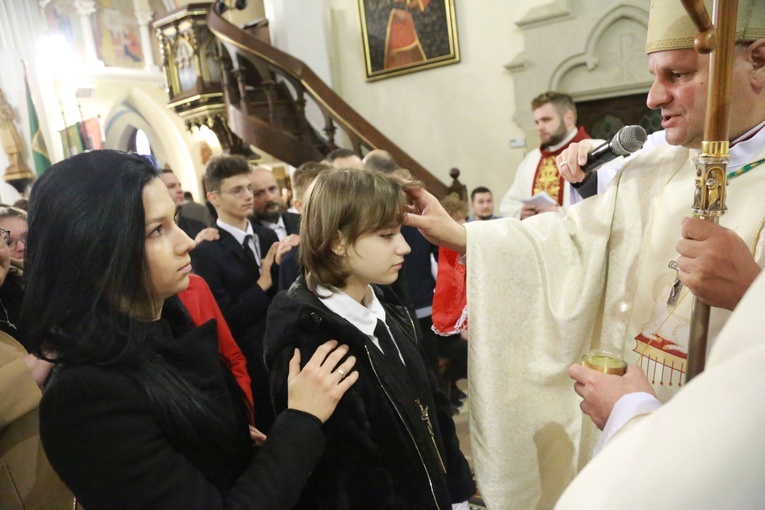 Bierzmowanie w Ciężkowicach