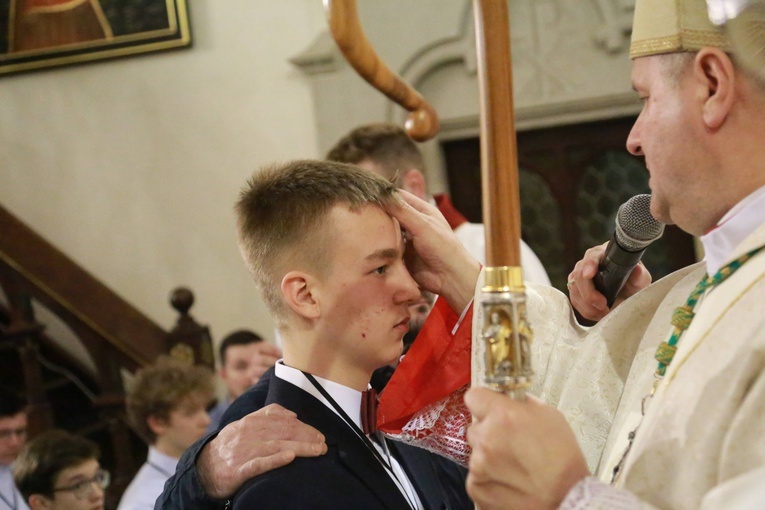 Bierzmowanie w Ciężkowicach