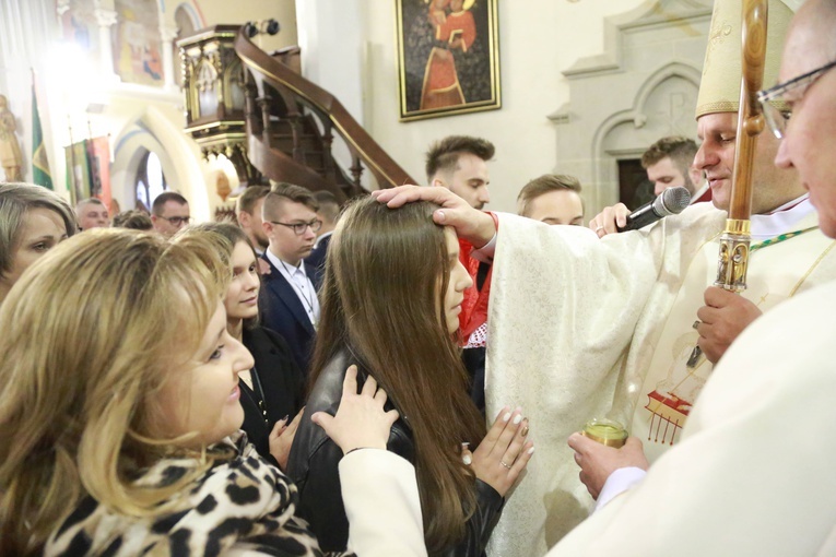 Bierzmowanie w Ciężkowicach