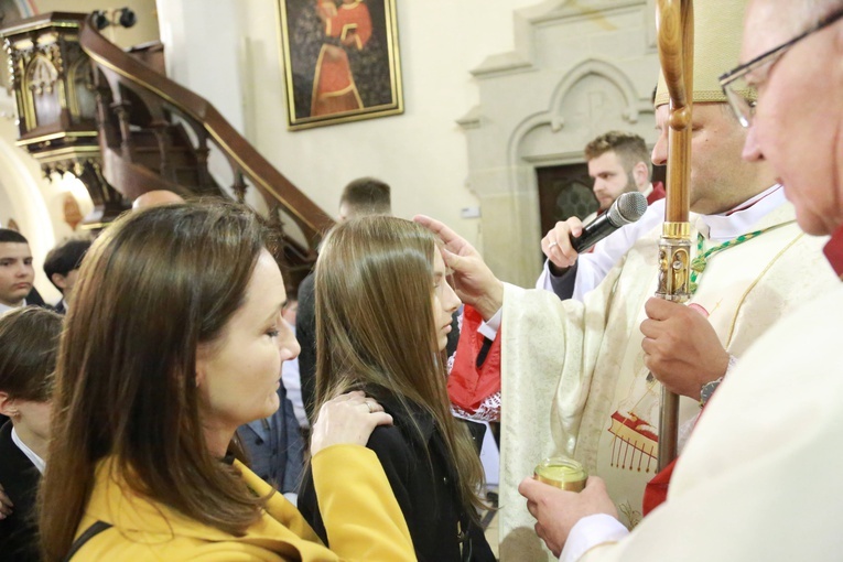 Bierzmowanie w Ciężkowicach