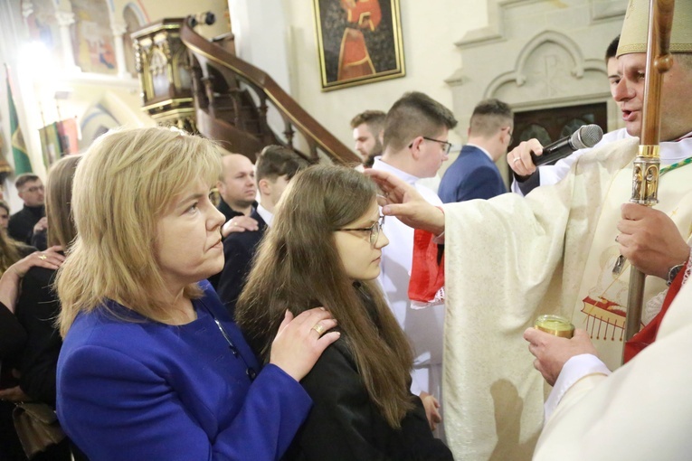 Bierzmowanie w Ciężkowicach
