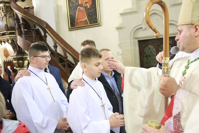 Bierzmowanie w Ciężkowicach