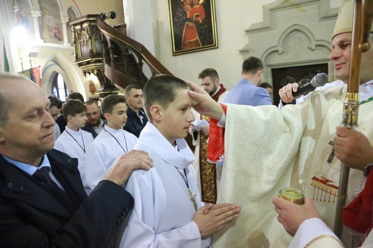 Bierzmowanie w Ciężkowicach