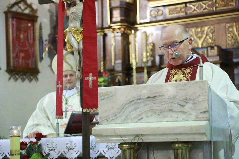 Bierzmowanie w Ciężkowicach