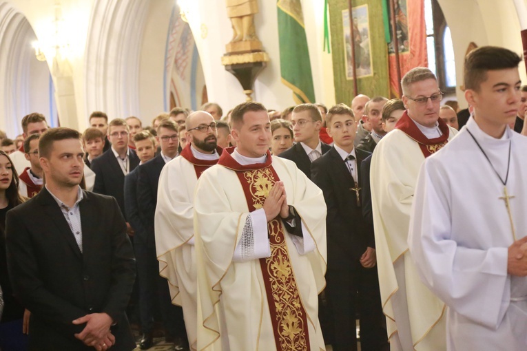 Bierzmowanie w Ciężkowicach