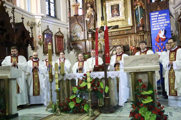 Bierzmowanie w Ciężkowicach