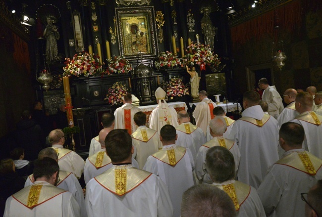 Radomscy maturzyści na Jasnej Górze