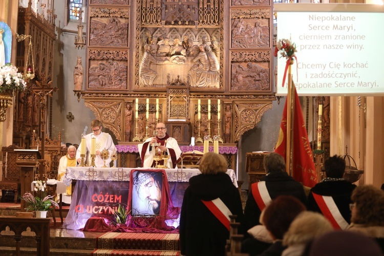 Straż Honorowa NSPJ u św. Józefa Bilczewskiego w Wilamowicach