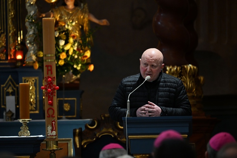 Kapłańskie skupienie w Skrzatuszu
