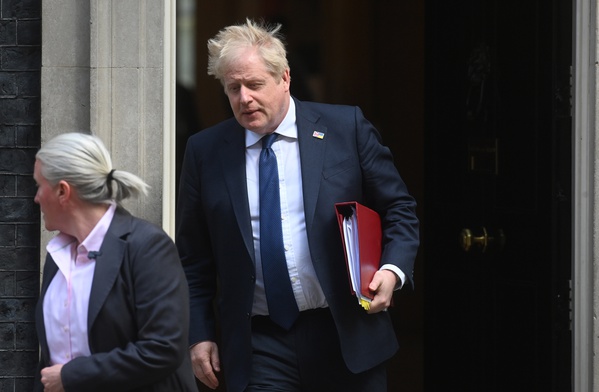 Boris Johnson: ukraińscy żołnierze są szkoleni w Wielkiej Brytanii i w Polsce