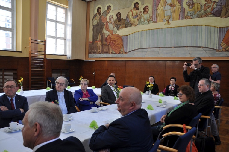 Złota krata w Branicach