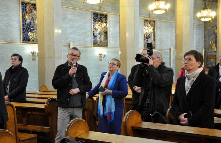 Złota krata w Branicach