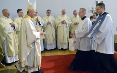 Za życzenia i wyjątkowy prezent dziękuje ordynariusz radomski.