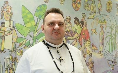 O.Tomasz Podrazik.