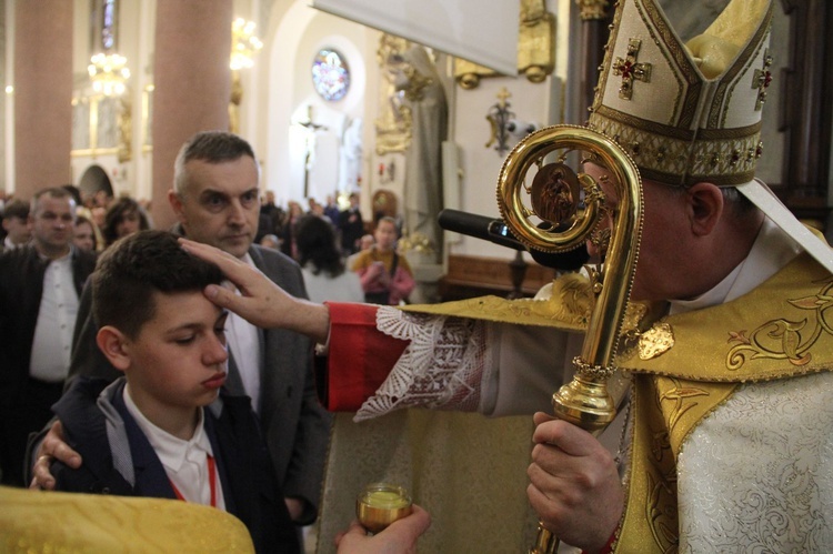 Limanowa. Bierzmowanie 2022