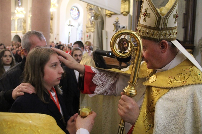 Limanowa. Bierzmowanie 2022