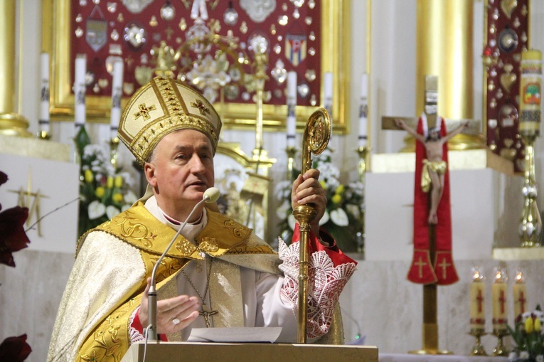 Limanowa. Bierzmowanie 2022