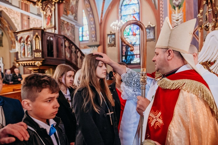 Pytaliście kiedyś samych siebie, po co to bierzmowanie? 