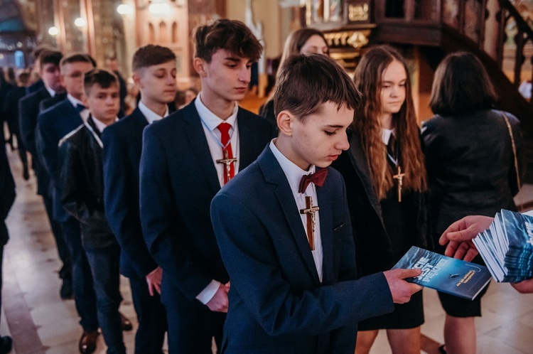 Otfinów. Bierzmowanie 2022