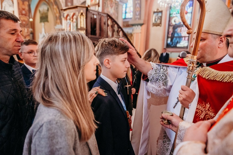 Otfinów. Bierzmowanie 2022