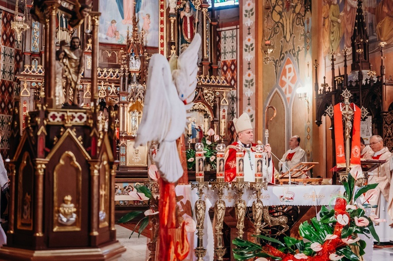 Otfinów. Bierzmowanie 2022