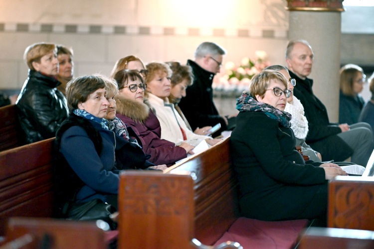 Pielgrzymka katechetów do sanktuarium św. Jacka w Legnicy