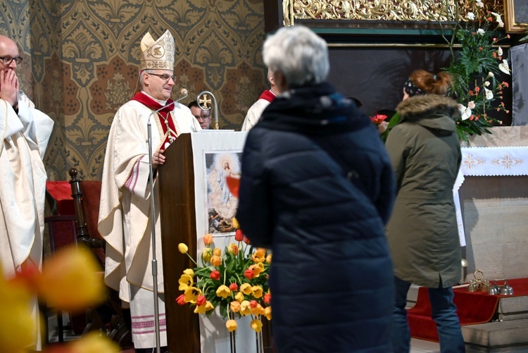 Pielgrzymka katechetów do sanktuarium św. Jacka w Legnicy